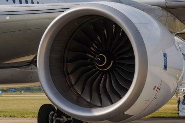 Un réacteur d'un avion.